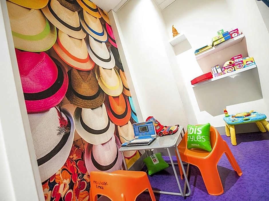 Ibis Styles Vieux Port 3* Nice