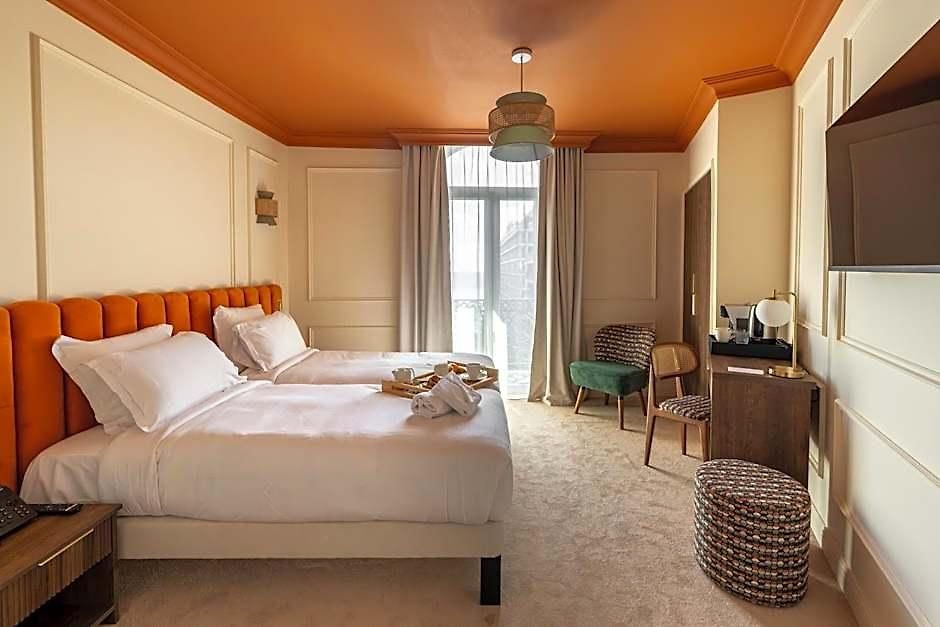 Ambassador, Completely Renovated 4* Nice