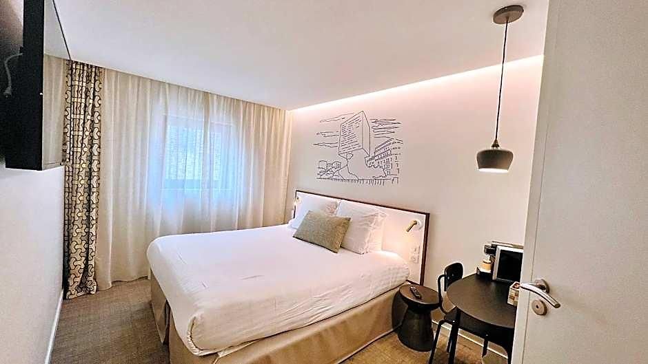 Du Pin Port Hotel 3*