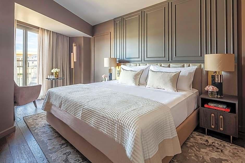 Anantara Plaza - A Leading Of The World 5* Nice