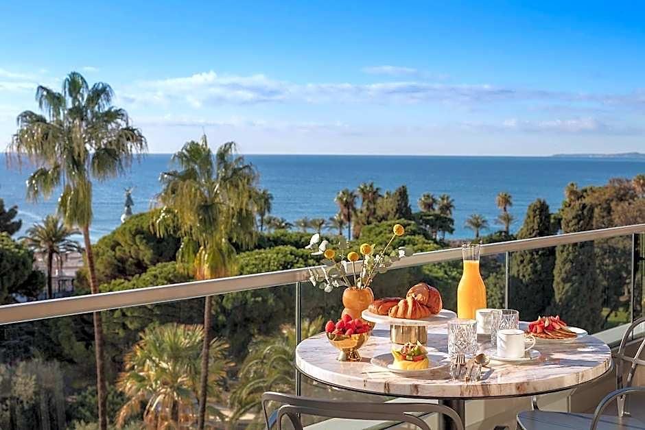 Anantara Plaza - A Leading Of The World 5* Nice