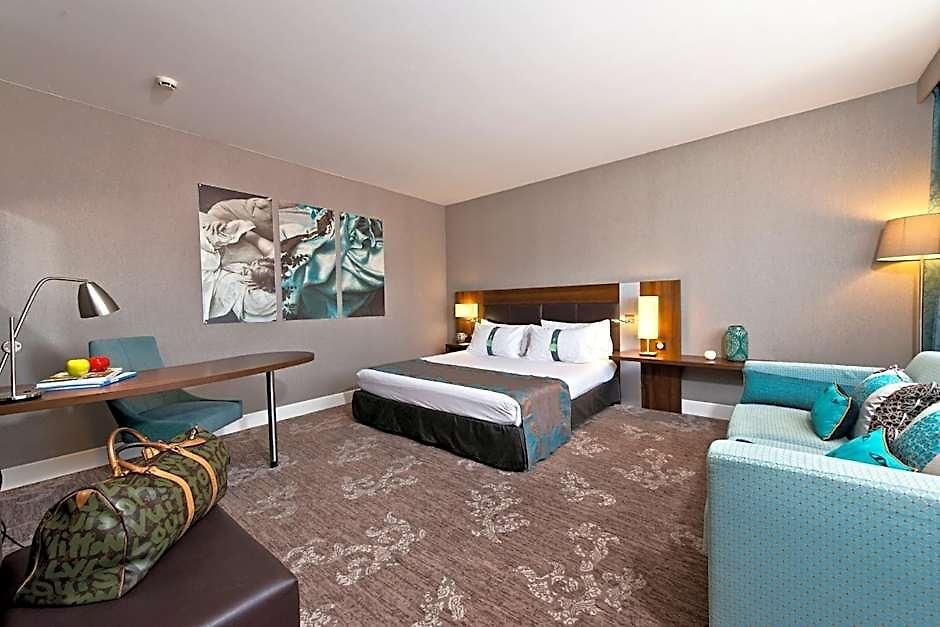 By Ihg Hotel Nice