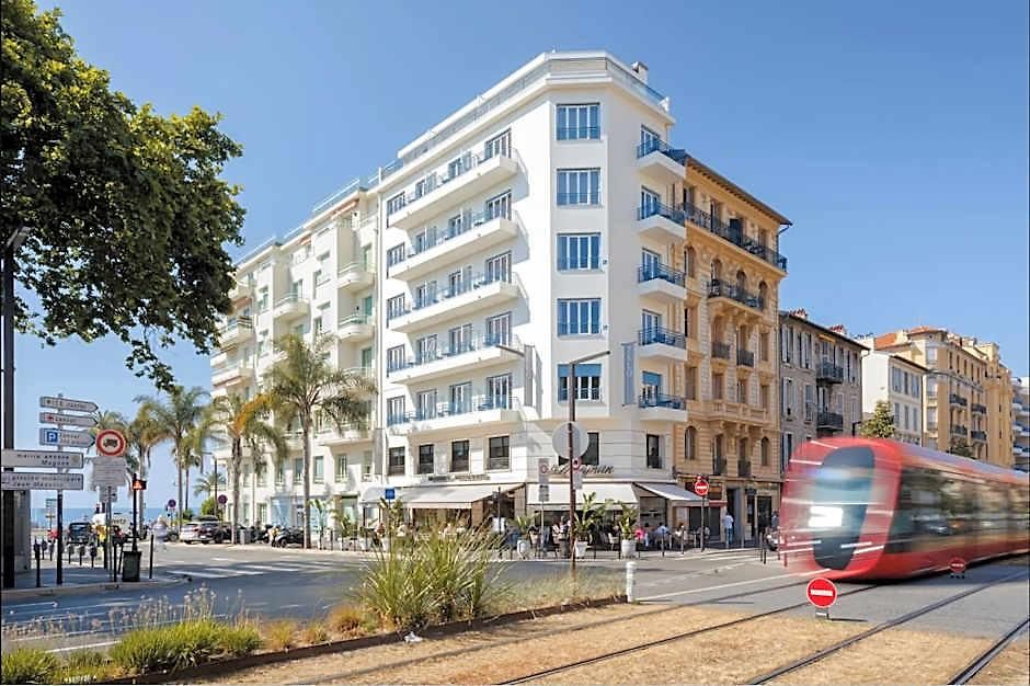 Hotel Yelo Promenade Magnan, Sonder