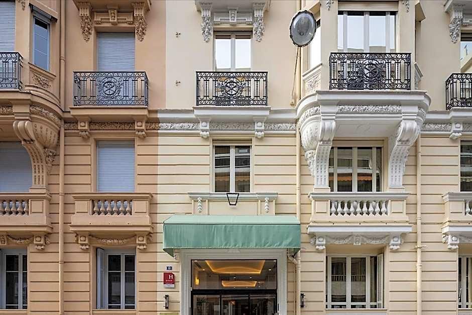 Hotel Crisol Mozart 4*