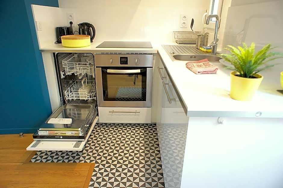 Ze Perfect Place - Old - Smart 3* Nice
