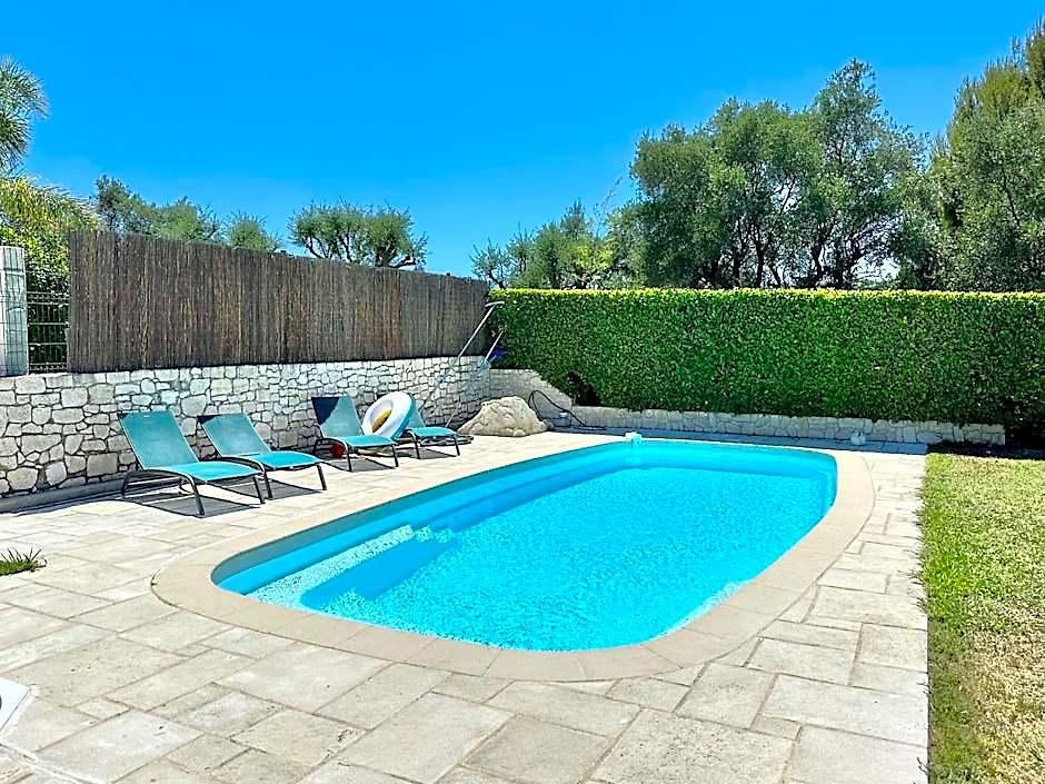 Magnifique Studio, Piscine, Parking 3*