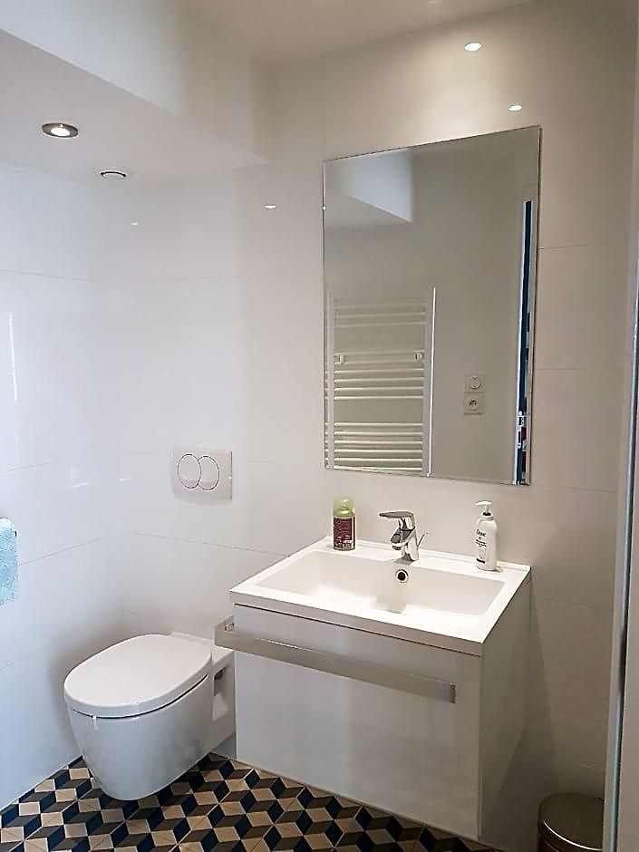 Ze Perfect Place - Old - Smart 3*