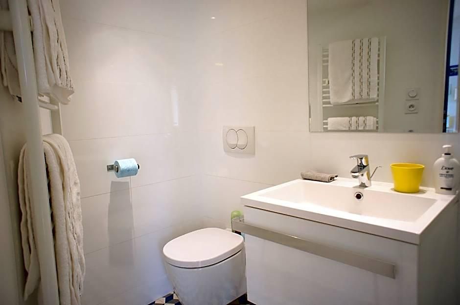 Ze Perfect Place - Old - Smart Nice