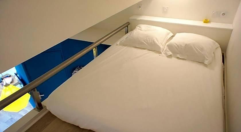 Ze Perfect Place - Old - Smart