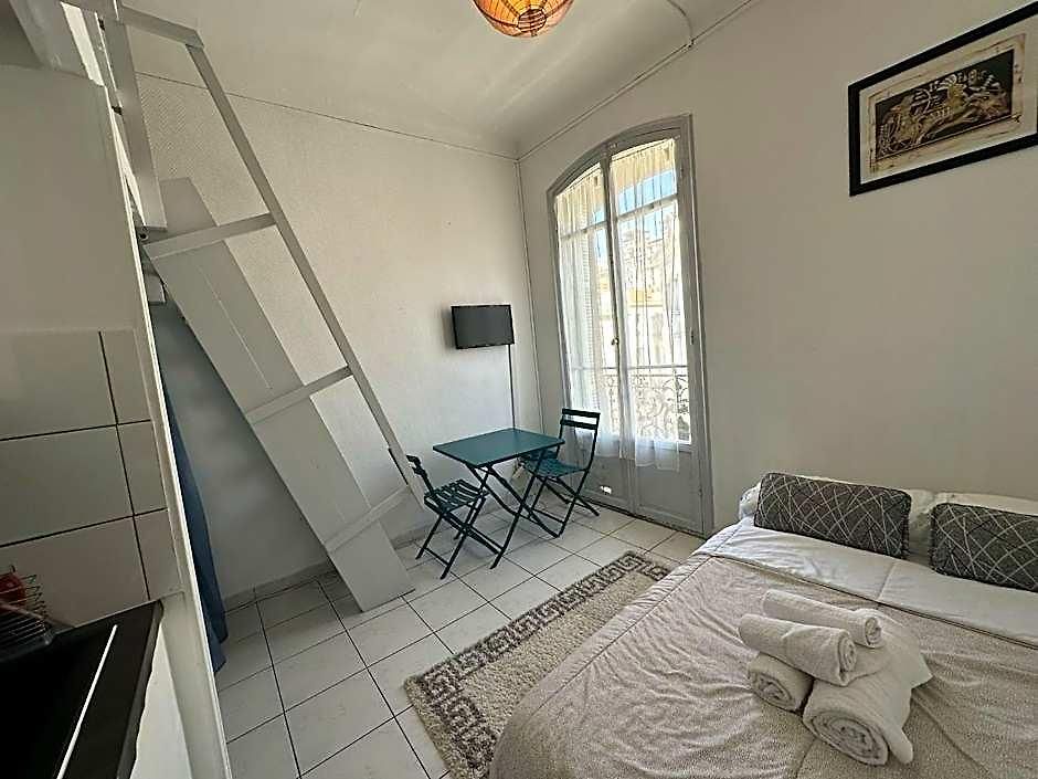 Aparthotel Les Balconnets Centre *