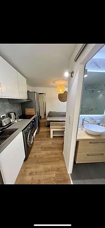Hotel 2 Pieces Fabron Nice