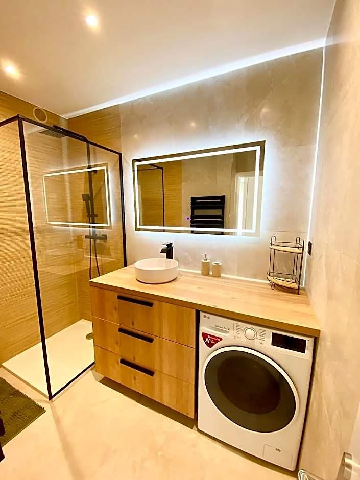 Magnifique 3p Parking Privee Proche Apartment *