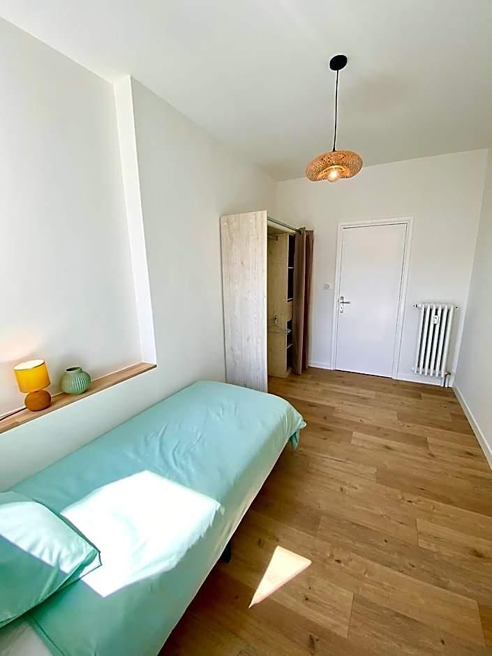 Apartment Magnifique 3p Parking Privee Proche