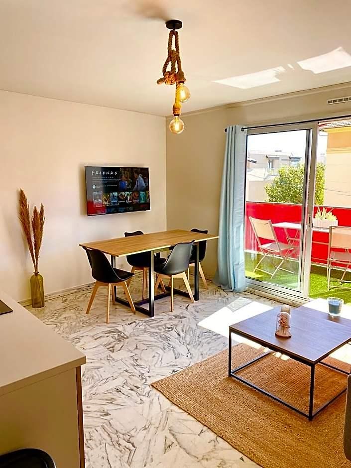 Apartment Superbe 3p A 300m De La ! *