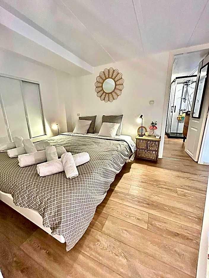 Apartment Petit Cocon En Duplex - Centre-ville & A 2 Minutes Nice