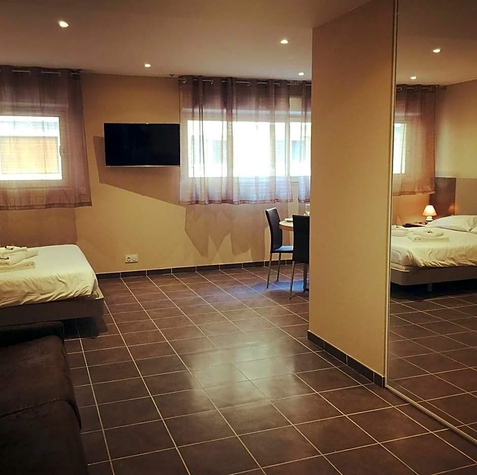 Appart hôtel Serafina Apartements 2*