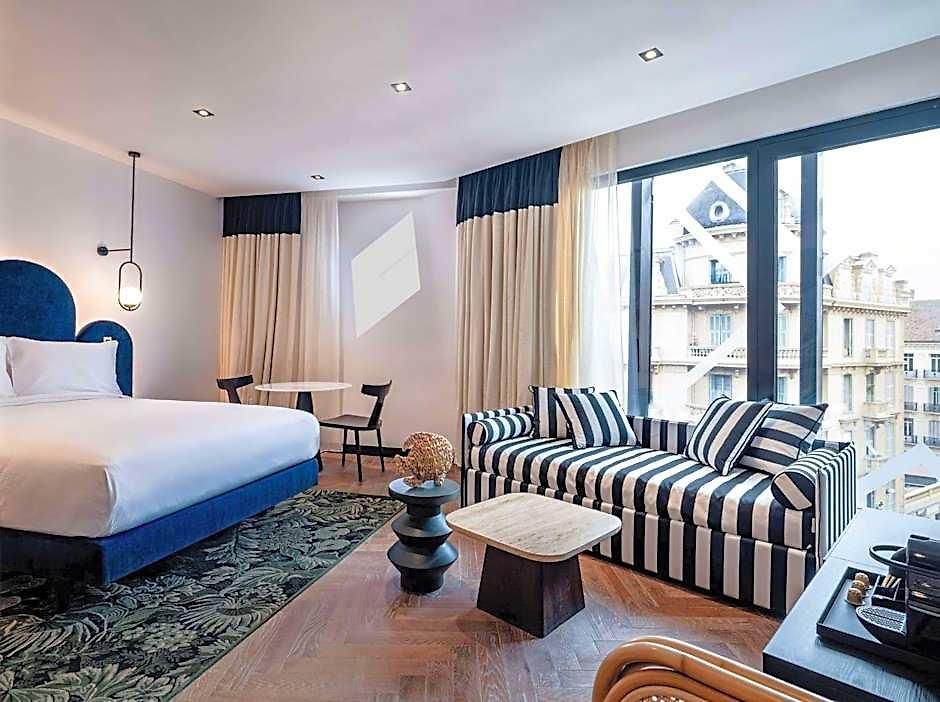 Doubletree By Hilton Centre Iconic 4* Nice