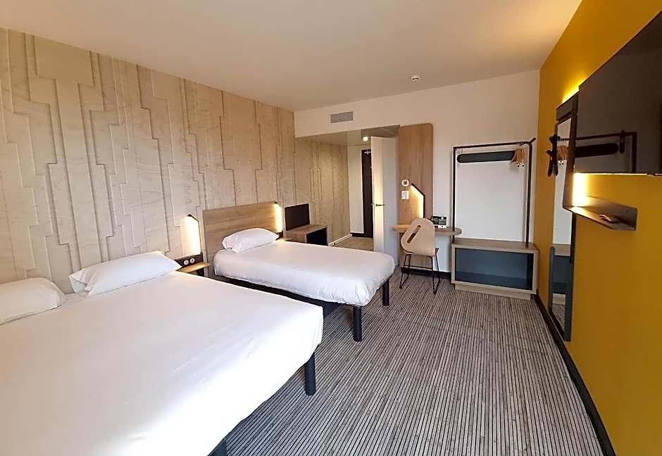 Stade Riviera Hotel 3*