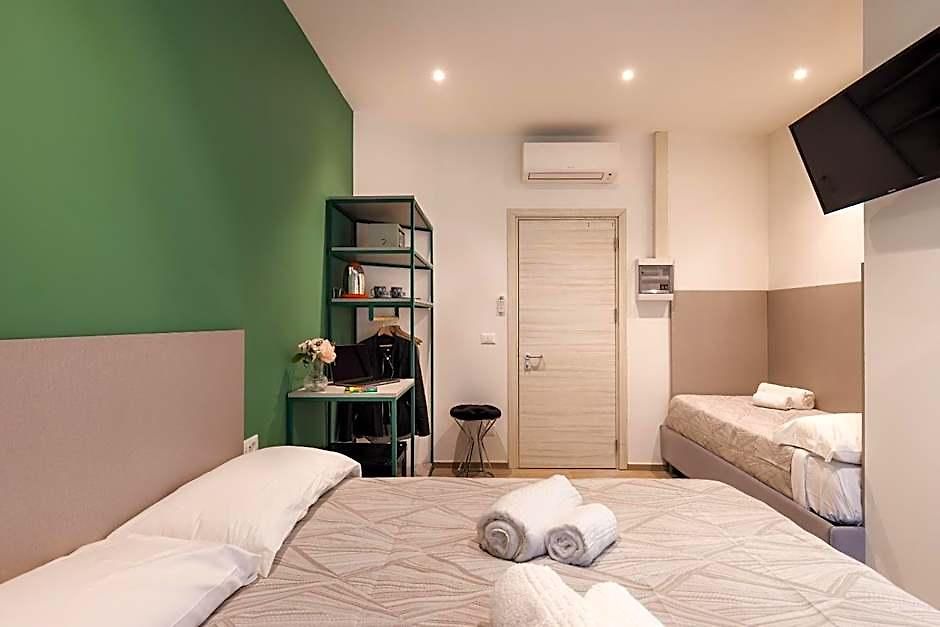 Hotel B4 Park