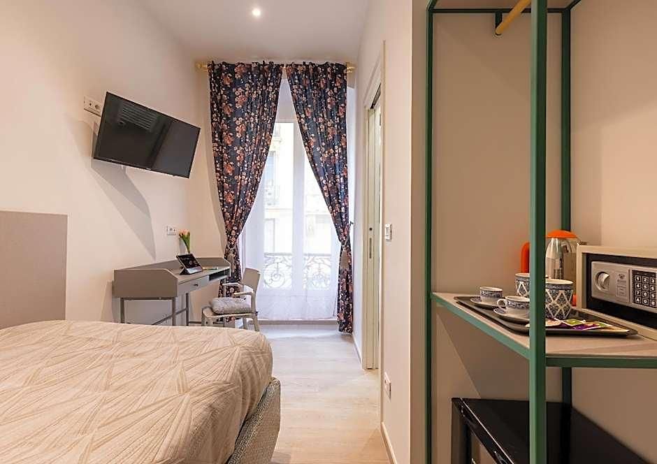 Hotel B4 Park