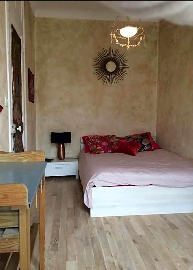 Couette-café Great And Light Private In The Heart Of *