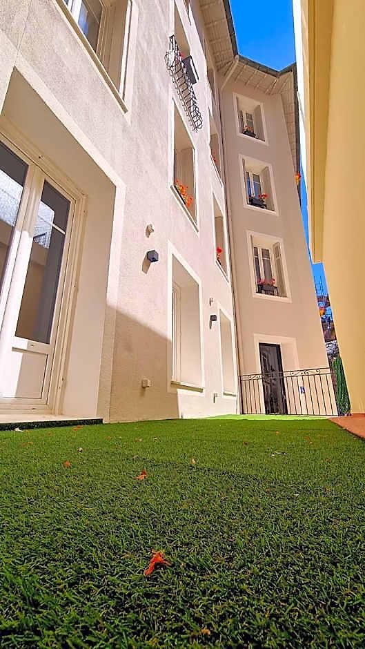 Boutique Côte D'azur Hotel 4*