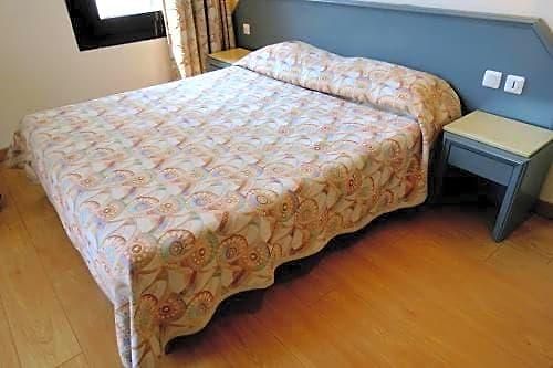 Plaisance Hotel 2*