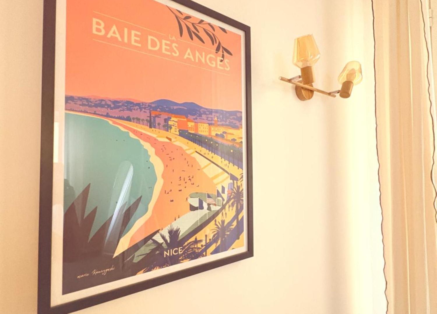 Appartement Old Town Renovated 2br Near Beaches & Cours Saleya