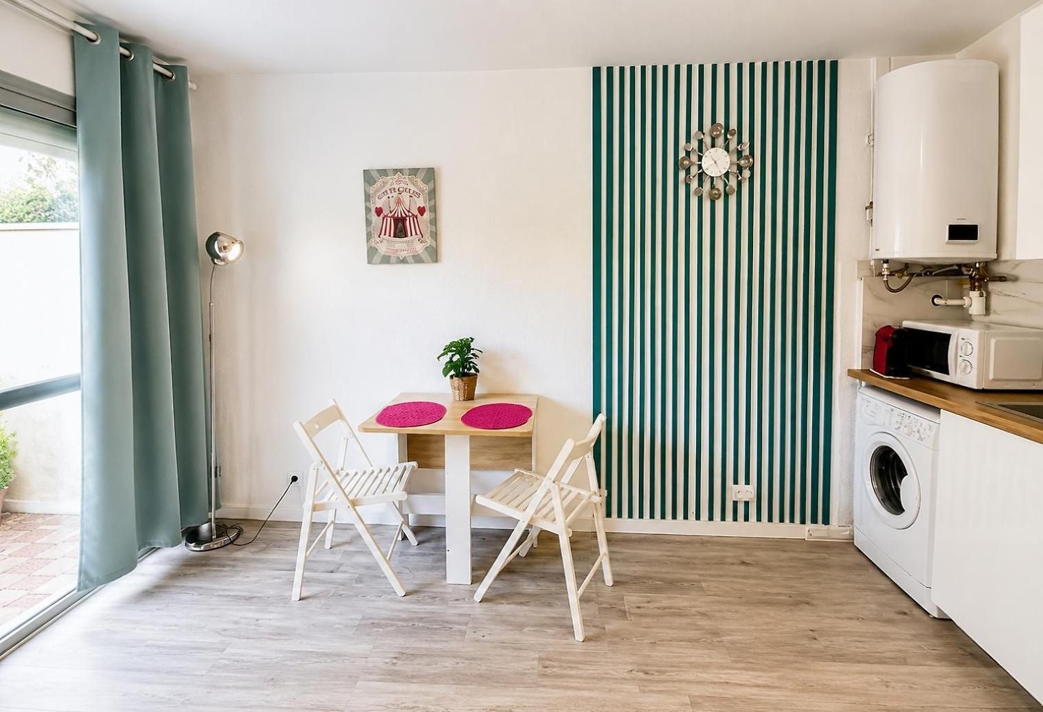 Bright With Balcony At The Foot Of The Sea Appartement Nice