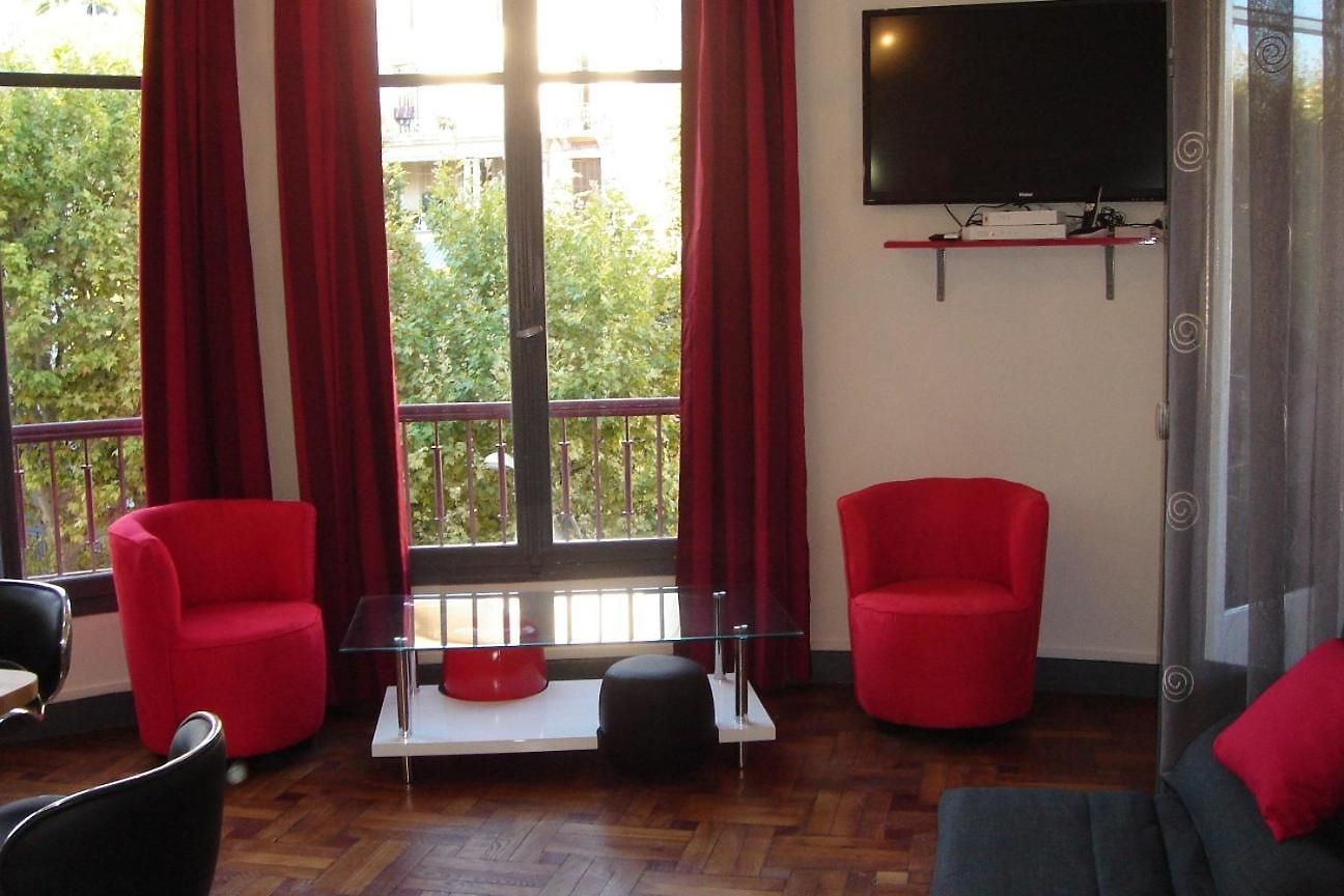 Apartment Appt 3 Chambes Au Coeur De Nice-5 Mns Plages *