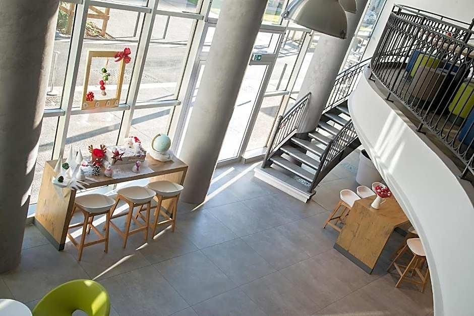 Hotel Ibis Budget Californie Lenval Nice