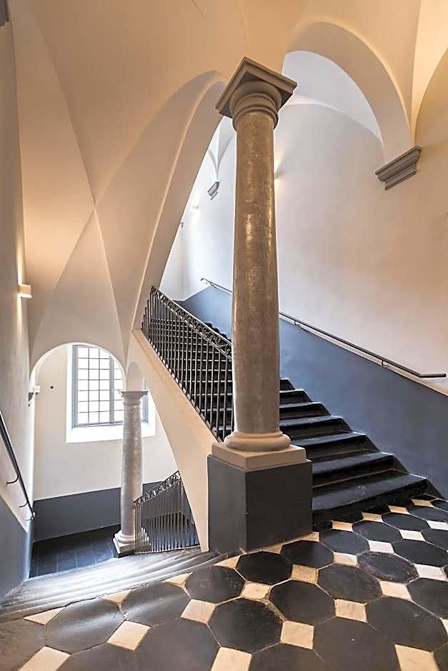 Palais Saleya Boutique Nice
