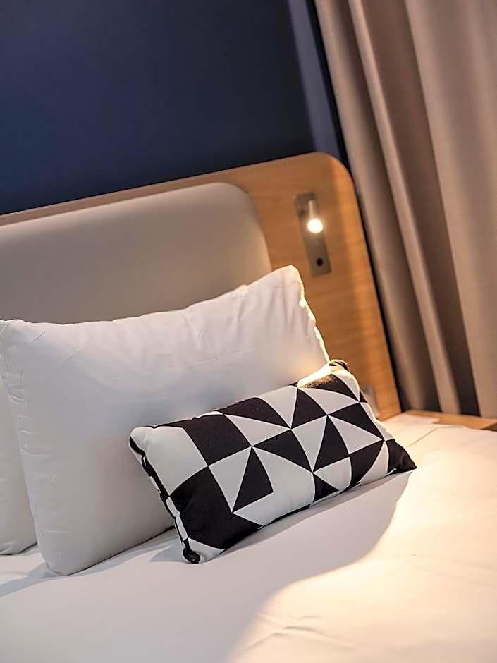 Express - - Grand Arenas By Ihg Hotel