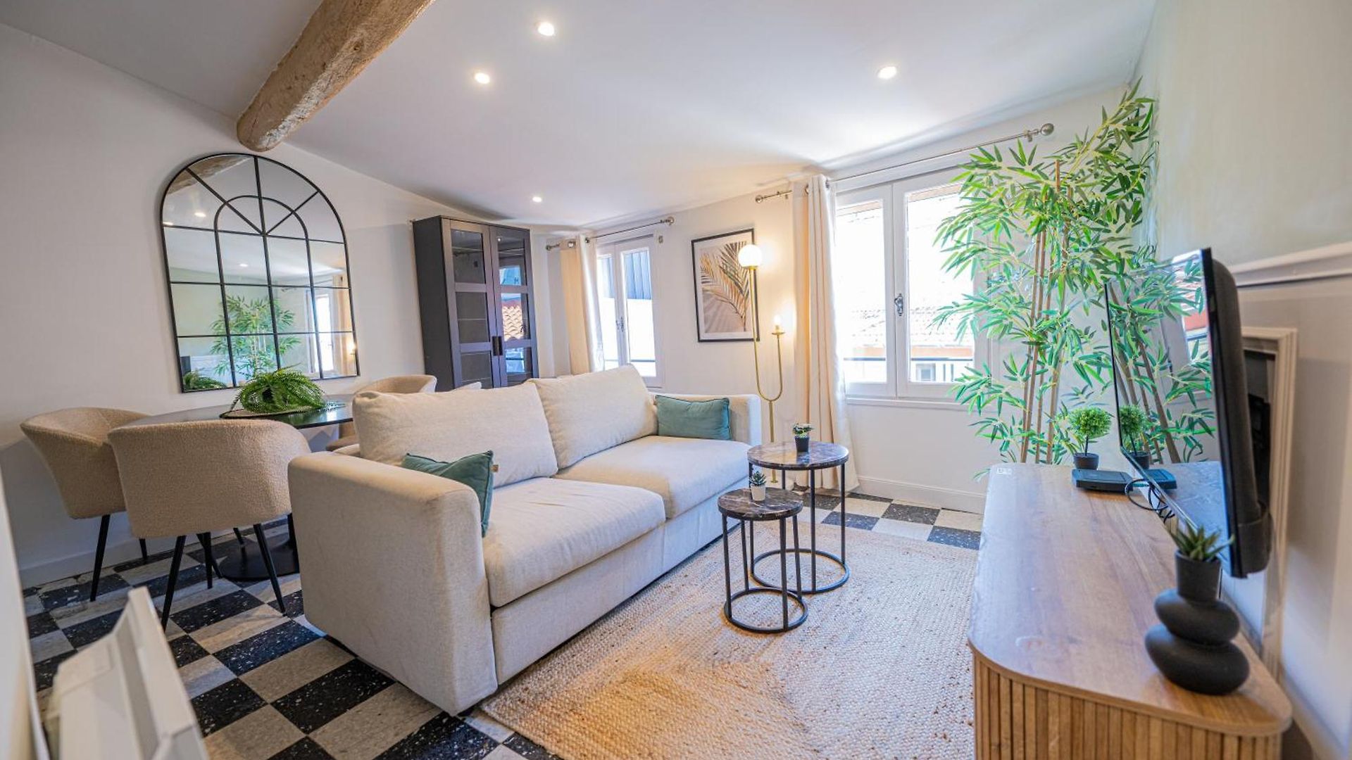 Apartment Luxe Et Charme Authentique 4 Couchages Elegant Au Coeur Du Vieux Nice
