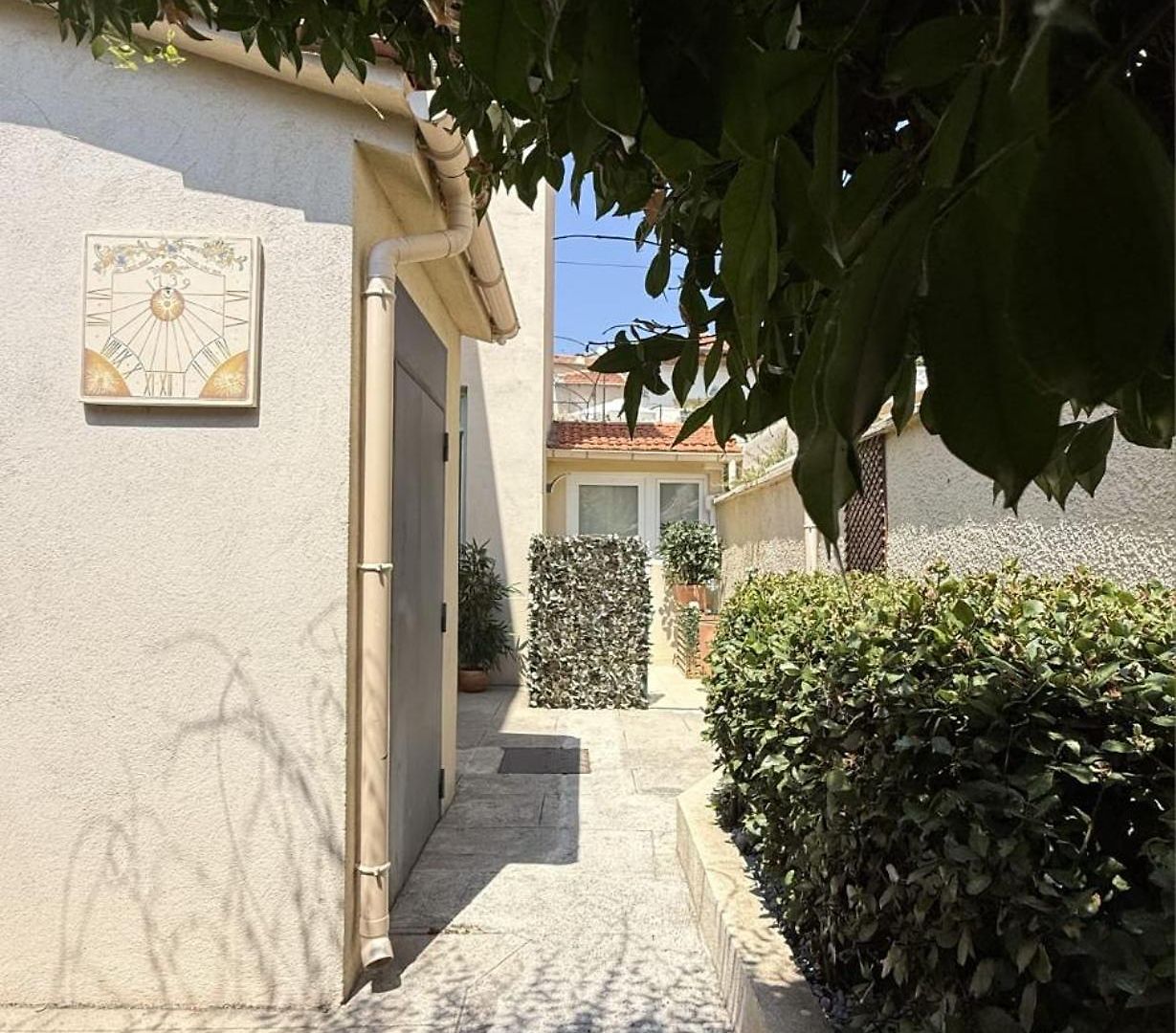 Appartement Coastal Gem - Private Parking & Air Conditioning Nice