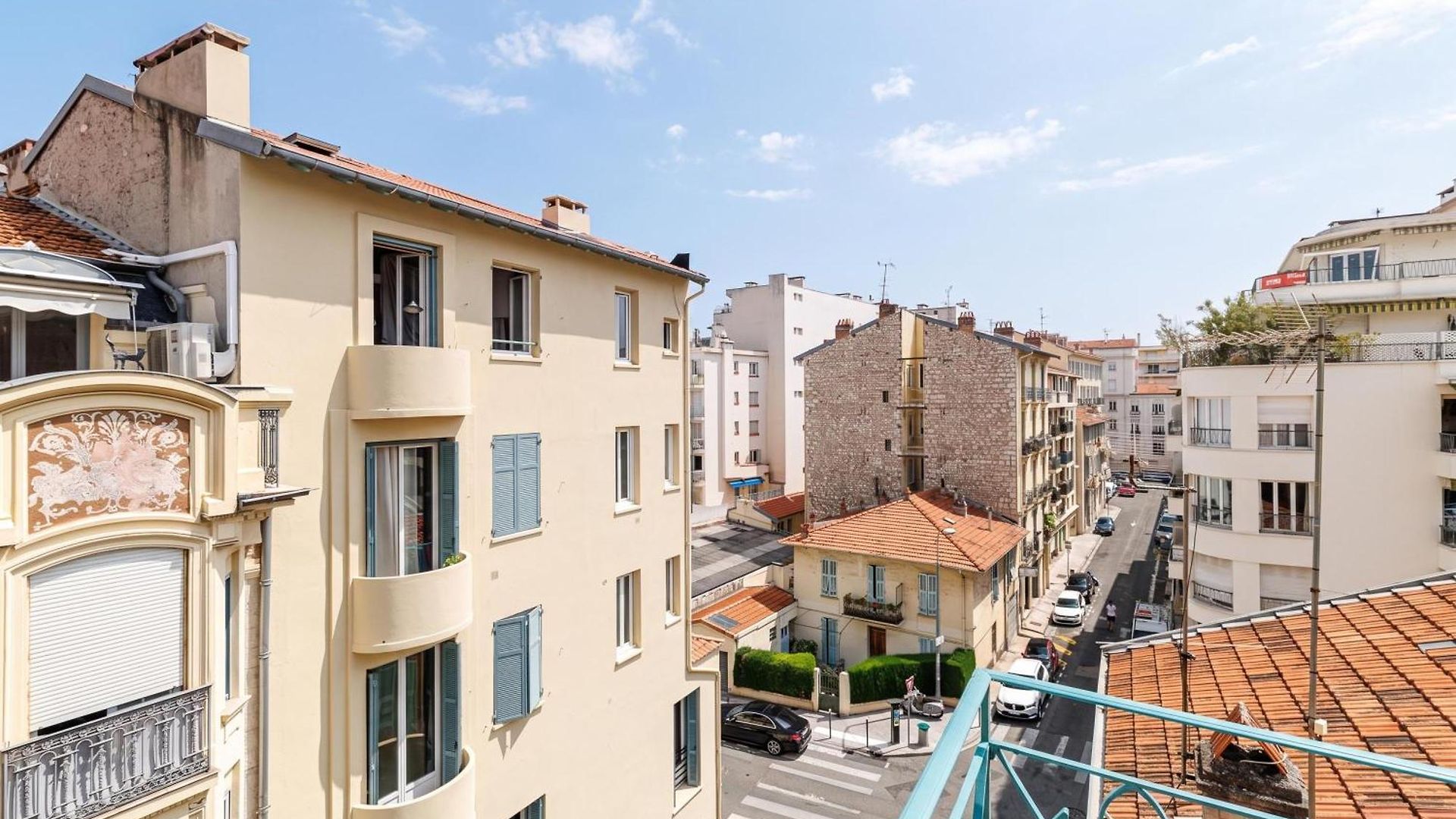 Cosy Rooftop With Terrace - Happy Apartment *