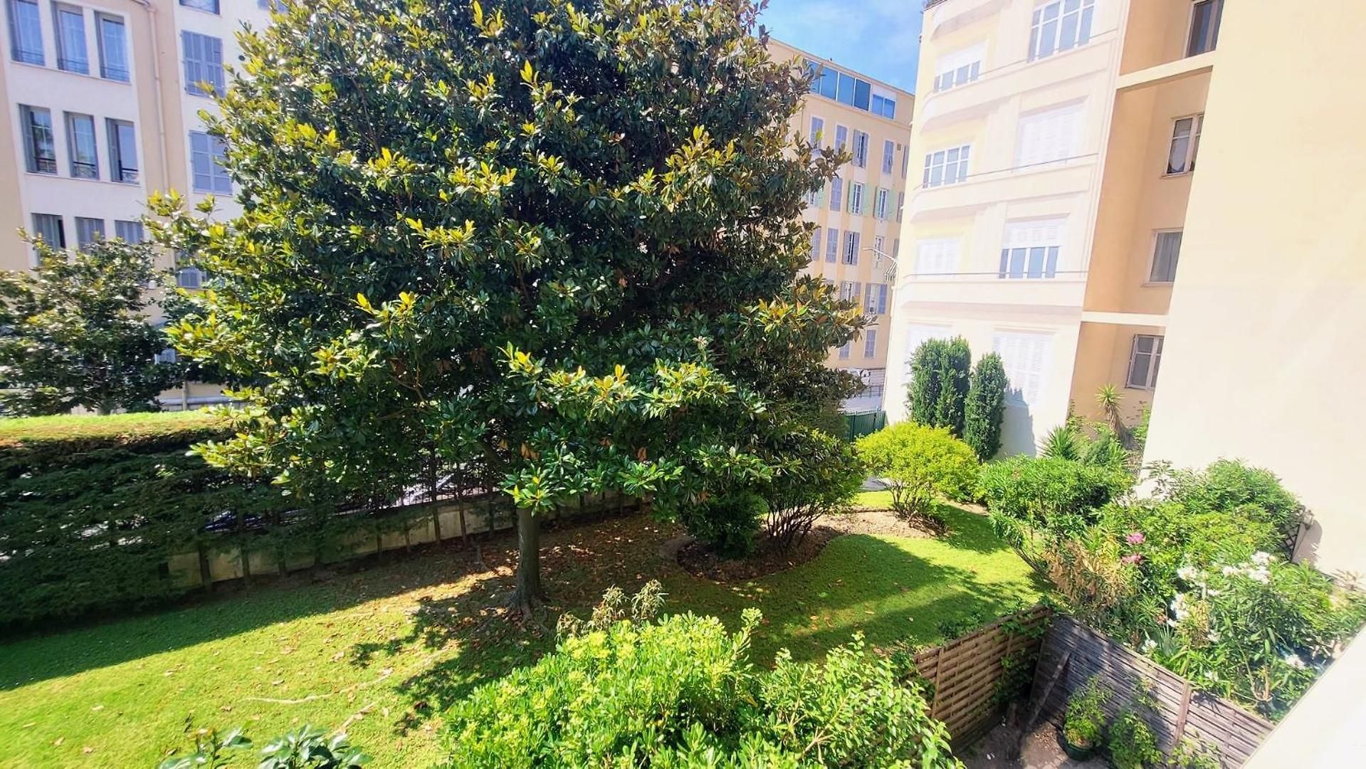 Wehost Barety - Blooming Balcony Retreat - 3-4prs * Nice