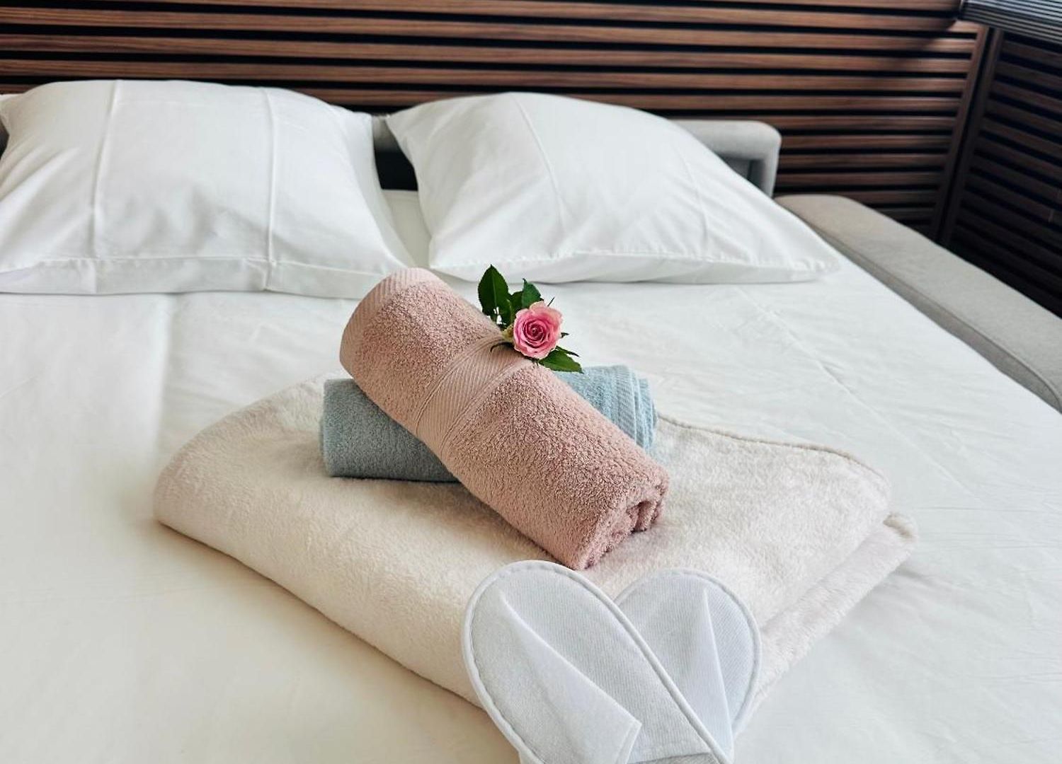 D'hotes Romantique Avec Jacuzzi Prive, Parking, Apercu *