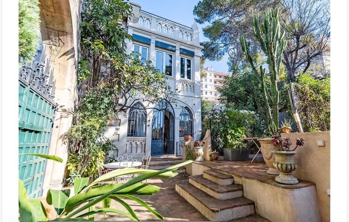 Historic Rooftop Sea Views And Largeterrace Villa Nice