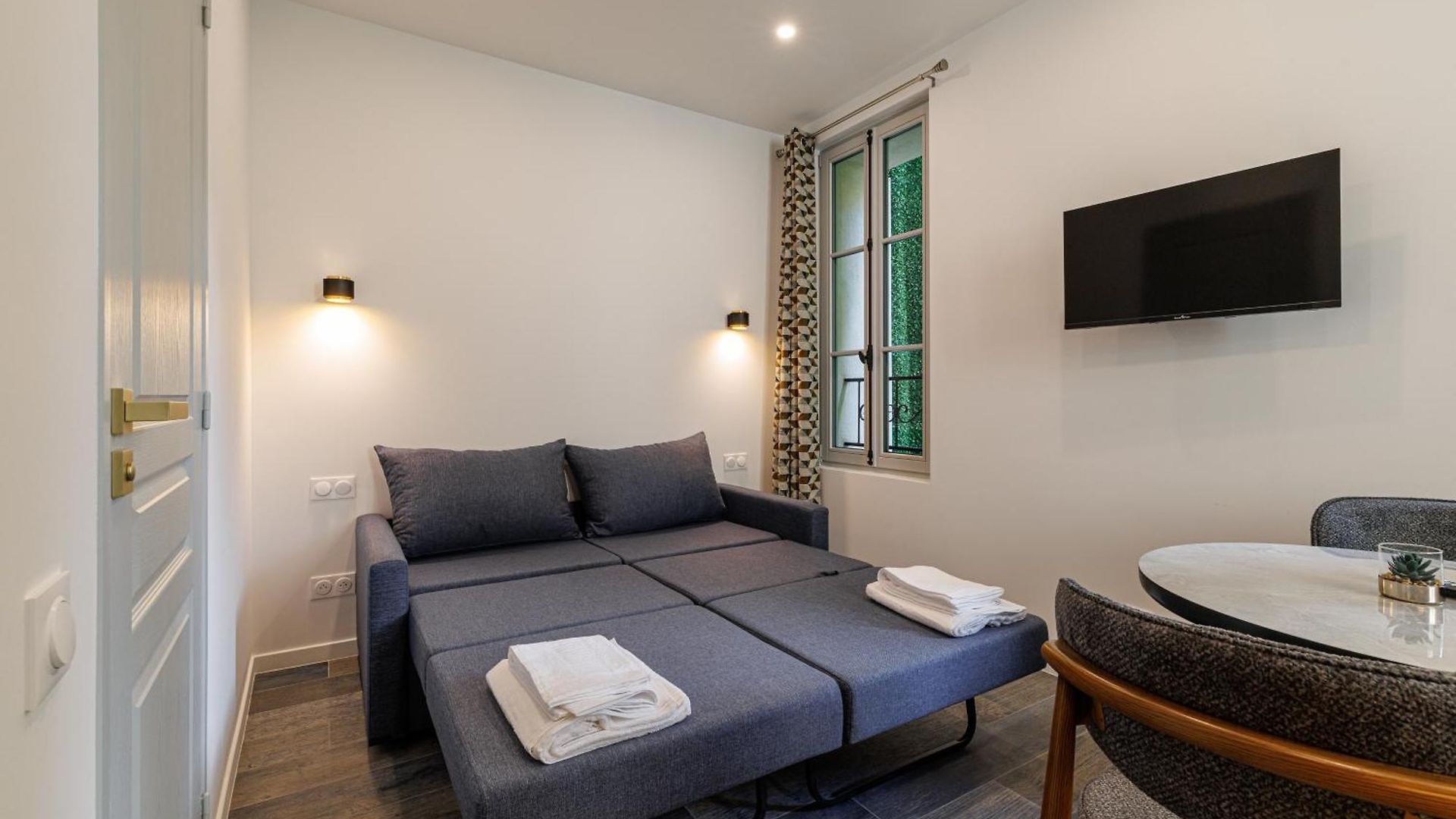 Maison Asteria Aparthotel 3*