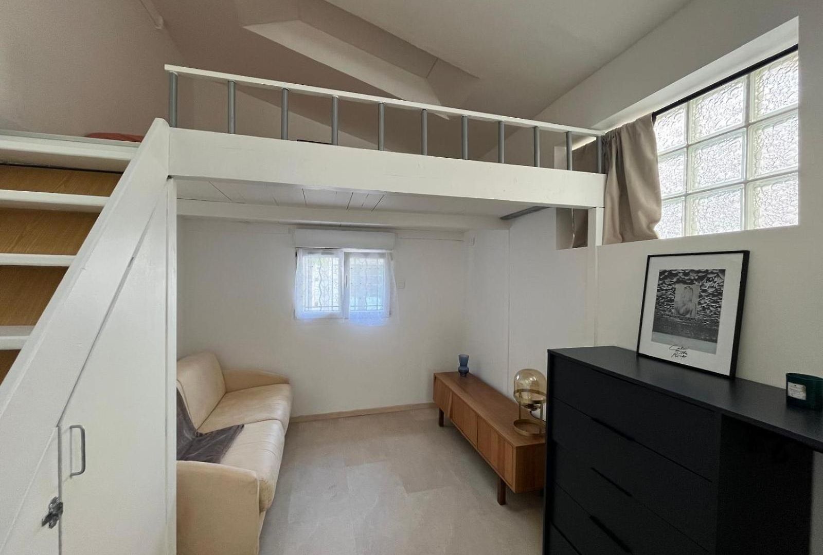 Cyrille Besset Maisonnette Climatisee Proche De Toutes Commodites Holiday home *