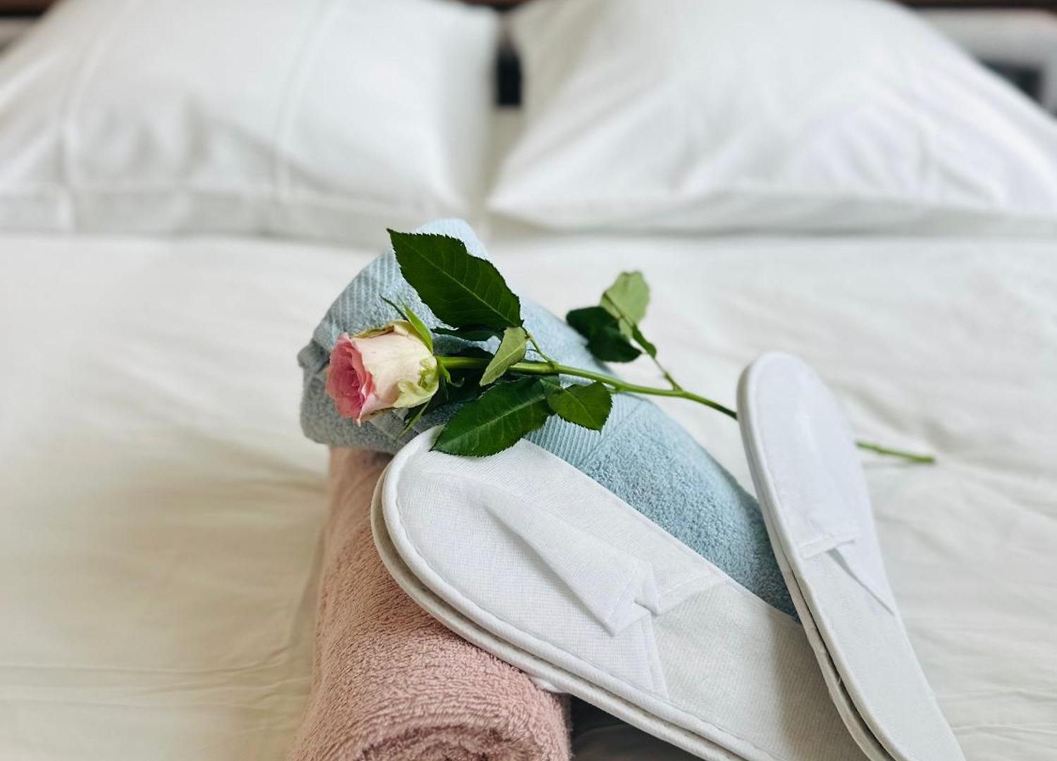 D'hotes Romantique Avec Jacuzzi Prive, Parking, Apercu