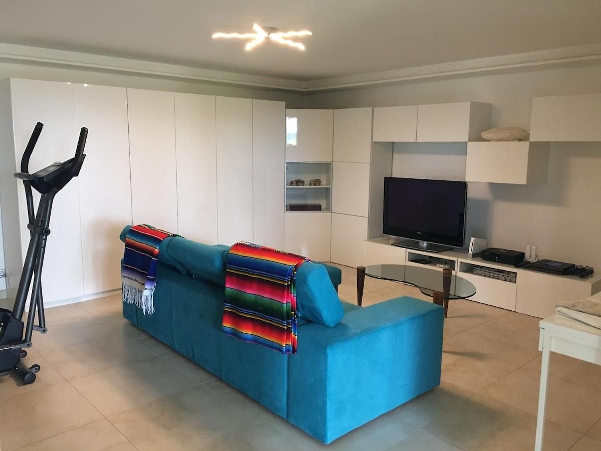 Matisse Villa *