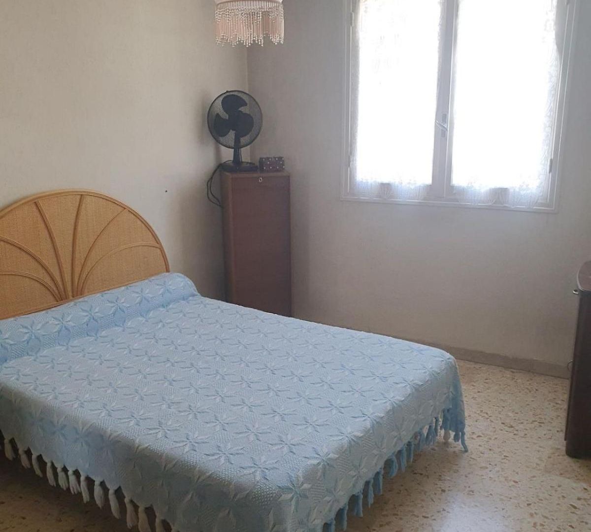 For Rent Staying With A Resident Homestay *