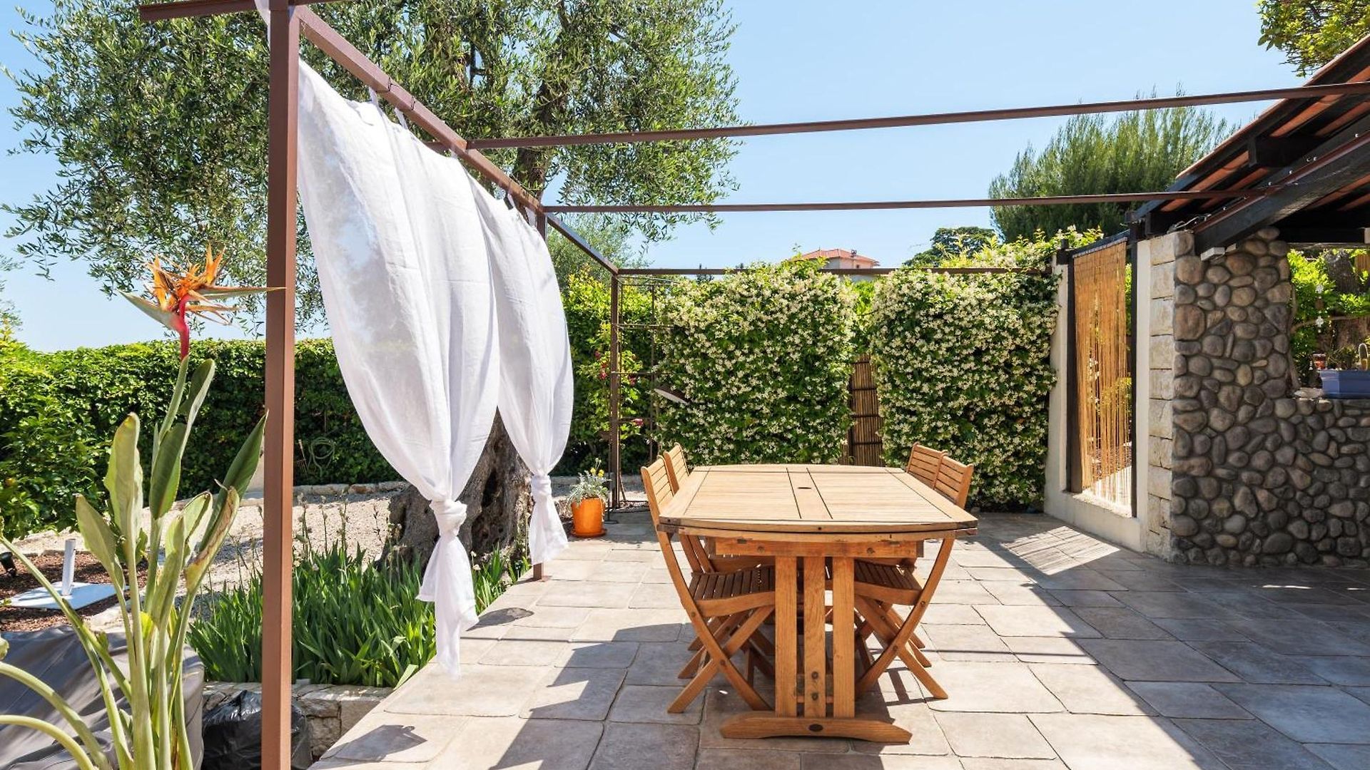 Charming Sea View With Jacuzzi And Private Garden *
