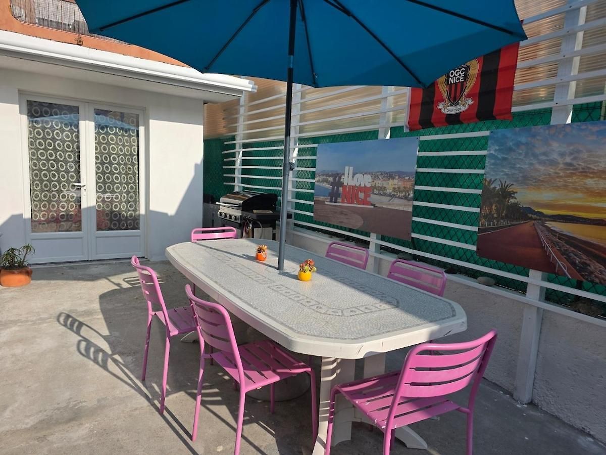 Maison A Et Sa Terrasse Exposee Sud Nice
