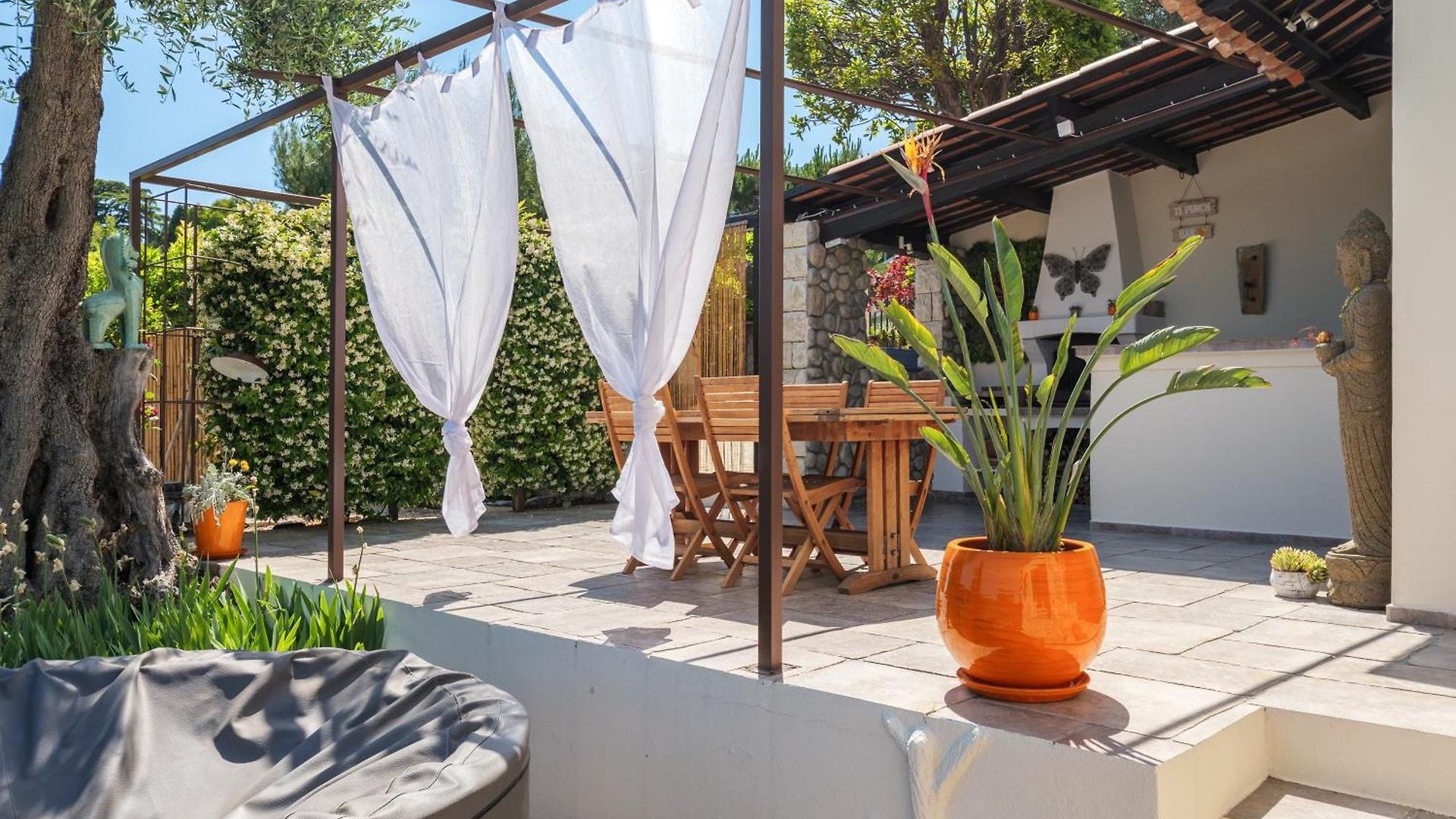Charming Sea View With Jacuzzi And Private Garden *