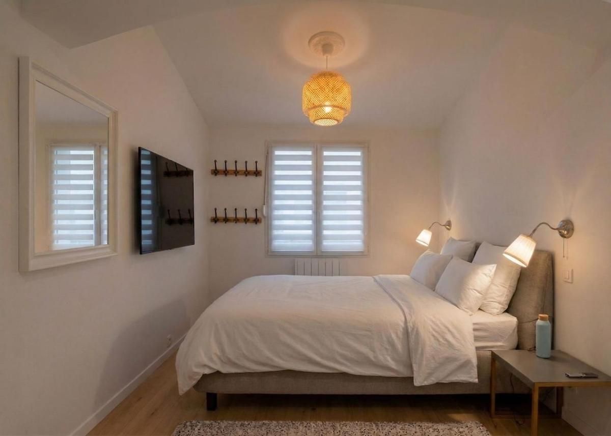 Holiday home Havre De Paix Avec Piscine Sur Les Hauteurs De