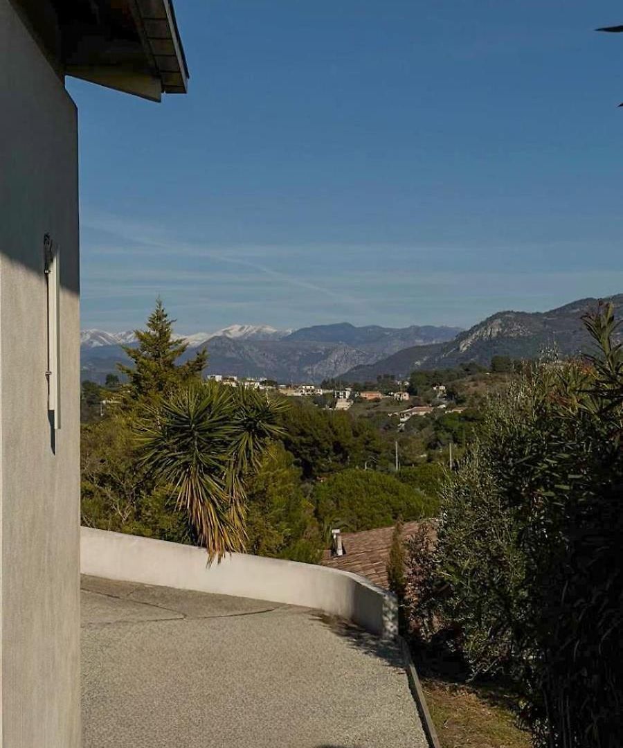 Beautiful With Sea & Mountain View And Pool Nice