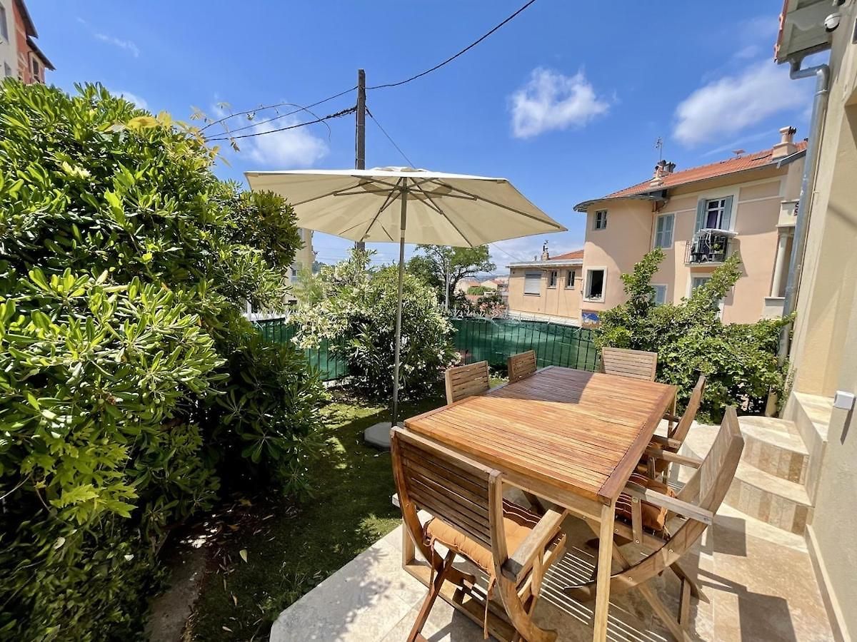 House With Sunny Terrace And Ac * Nice